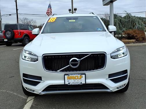 2018 Volvo XC90 T6 Momentum