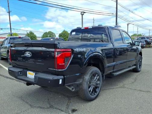 Agate Black 2026 Ford F-150 XLT