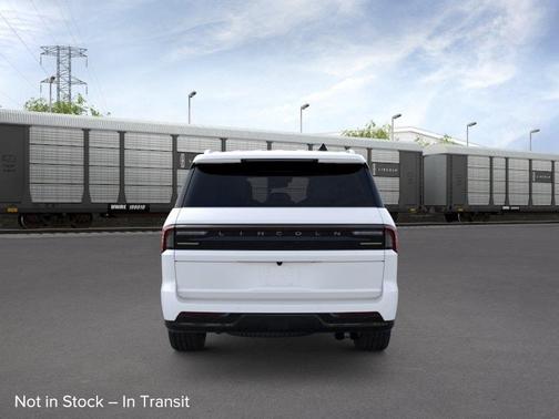 Pristine White 2026 Lincoln Navigator Reserve