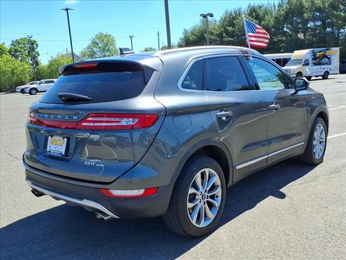 Magnetic Gray Metallic 2017 Lincoln MKC Select