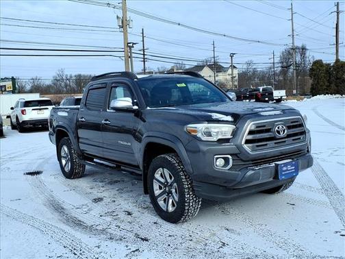 2017 Toyota Tacoma Limited