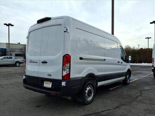 2026 Ford Transit-250 148 WB Medium Roof Cargo