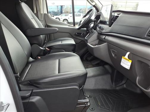 2026 Ford Transit-250 148 WB Medium Roof Cargo