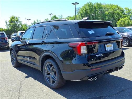 Agate Black 2026 Ford Explorer ST