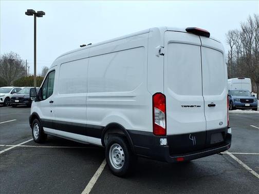 2026 Ford Transit-250 148 WB Medium Roof Cargo