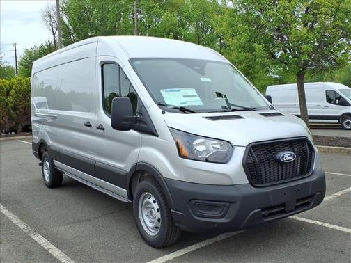 Ingot Silver Metallic 2026 Ford Transit-250 148 WB Medium Roof Cargo