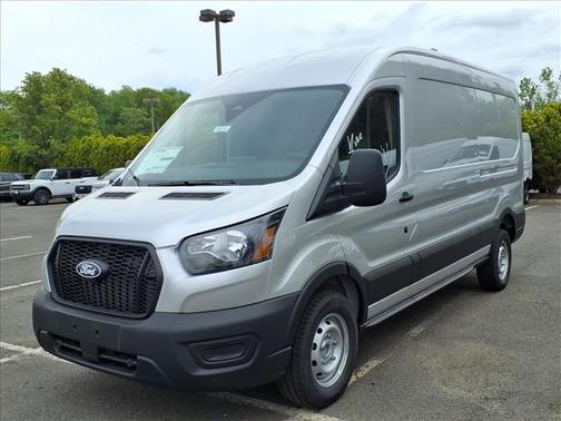 Ingot Silver Metallic 2026 Ford Transit-250 148 WB Medium Roof Cargo