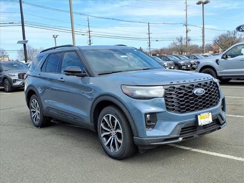 Vapor Blue 2026 Ford Explorer ST-Line