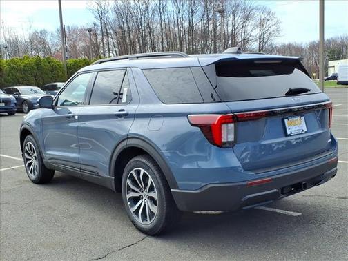 Vapor Blue 2026 Ford Explorer ST-Line