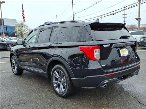 Agate Black Metallic 2023 Ford Explorer XLT