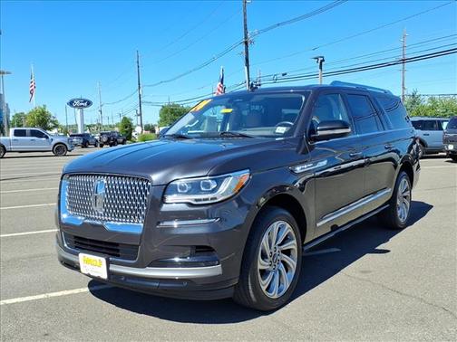 Starlight 2024 Lincoln Navigator L Reserve