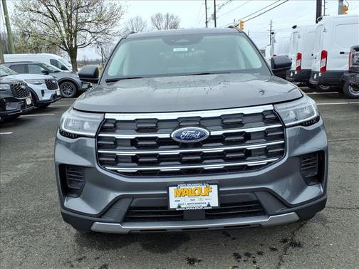 Carbonized Gray 2026 Ford Explorer Active