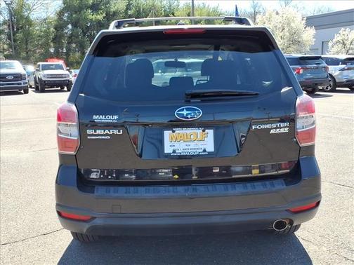 Crystal Black Silica 2015 Subaru Forester 2.5i Touring