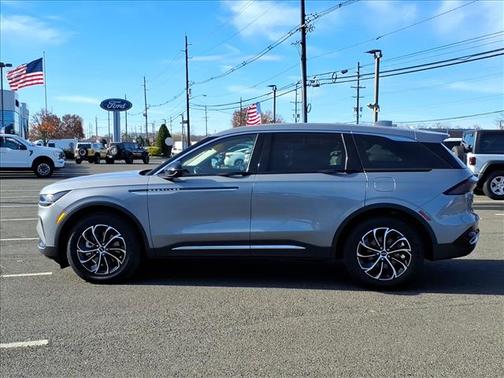 2025 Lincoln Nautilus Premiere