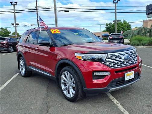 Rapid Red Metallic Tinted Clearcoat 2022 Ford Explorer Platinum