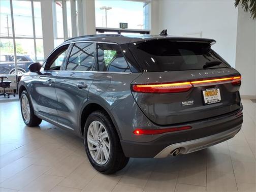 Metallic 2026 Lincoln Corsair Premiere