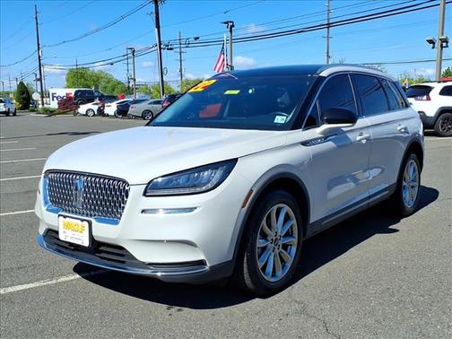 Ceramic Pearl Metallic 2022 Lincoln Corsair Standard