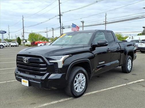 Midnight Black Metallic 2022 Toyota Tundra SR5