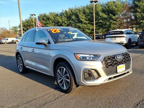 2023 Audi Q5 45 S line quattro Premium