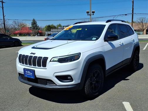 Bright White Clearcoat 2022 Jeep Cherokee X