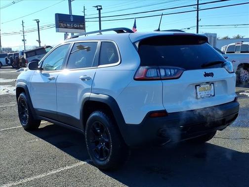 2022 Jeep Cherokee X