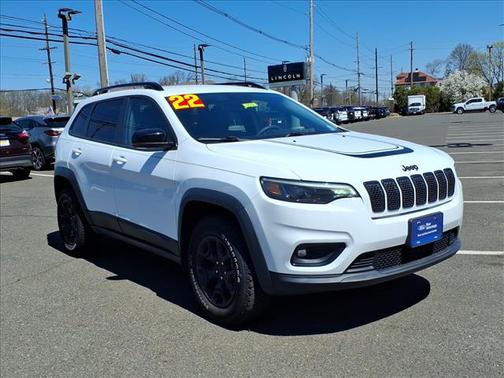 Bright White Clearcoat 2022 Jeep Cherokee X