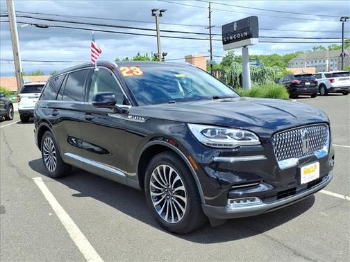 Black Metallic 2023 Lincoln Aviator Reserve AWD