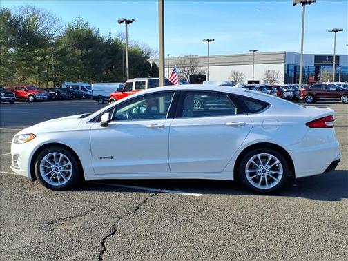 2019 Ford Fusion Hybrid SE