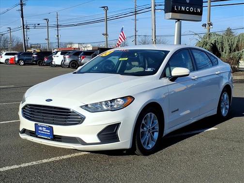 2019 Ford Fusion Hybrid SE