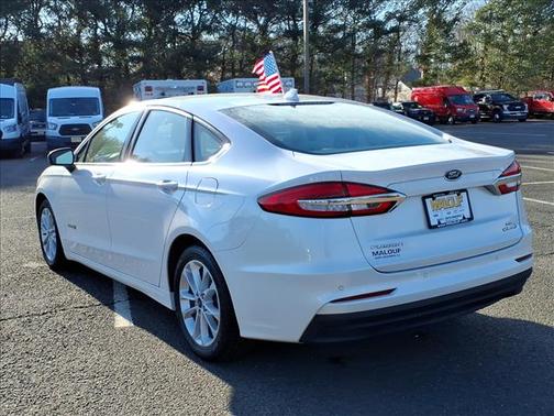 2019 Ford Fusion Hybrid SE
