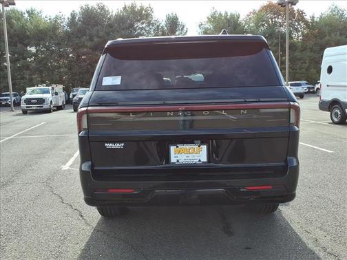 2025 Lincoln Navigator L Reserve