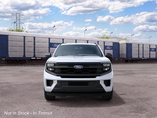 Star White 2027 Ford Expedition ACTIVE
