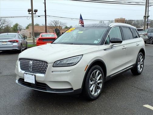 2022 Lincoln Corsair Standard