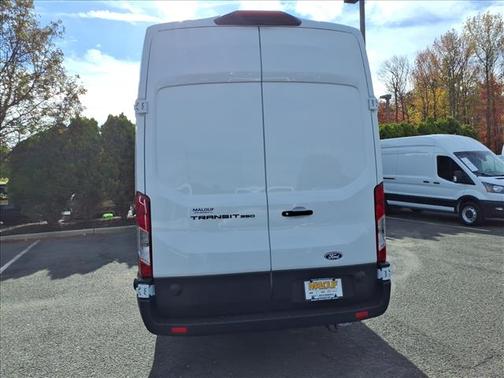 2026 Ford Transit-350