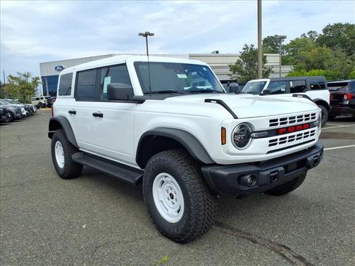 Oxford White 2026 Ford Bronco Heritage Edition