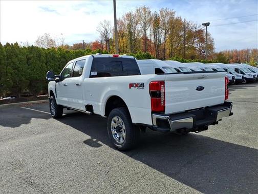 2026 Ford F-350 Lariat Super Duty