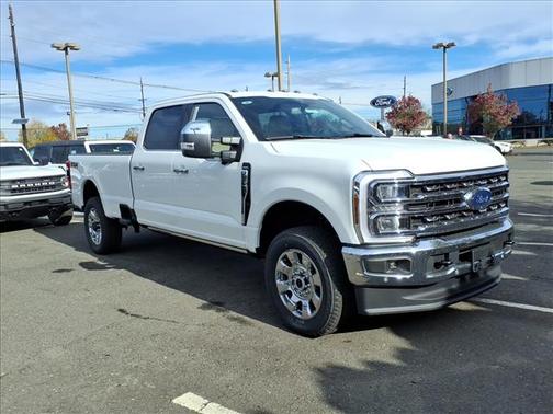 2026 Ford F-350 Lariat Super Duty