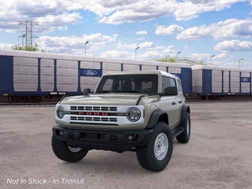 Desert Sand 2026 Ford Bronco Heritage Edition