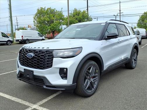 White 2026 Ford Explorer ST-Line