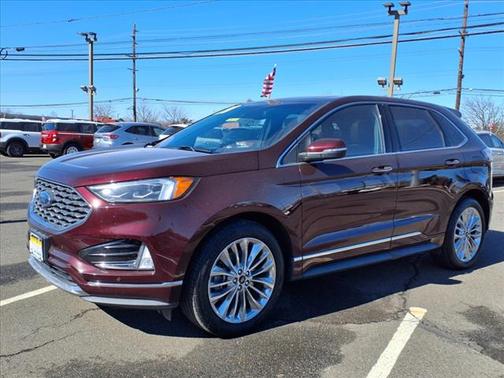 2020 Ford Edge TITANIUM