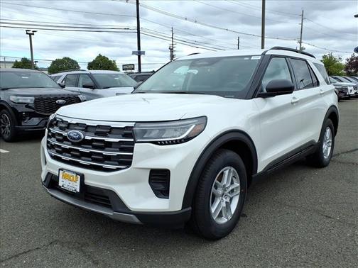 Star White 2026 Ford Explorer Active