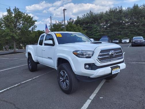 2016 Toyota Tacoma SR5