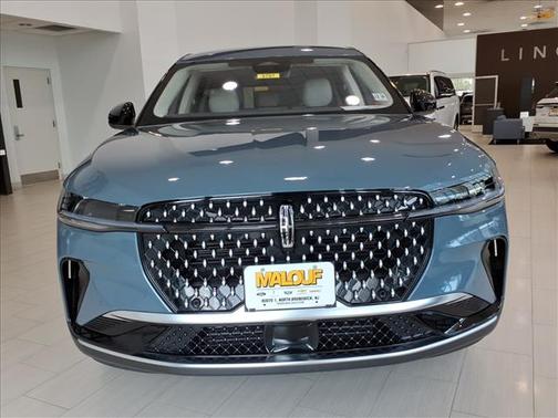 Whisper White 2026 Lincoln Nautilus Premiere