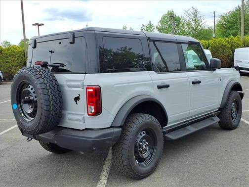 Avalanche Gray 2026 Ford Bronco Big Bend