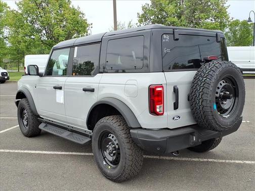 Avalanche Gray 2026 Ford Bronco Big Bend