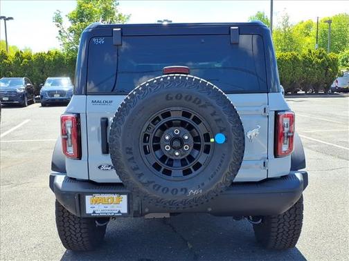 Gray 2026 Ford Bronco Badlands