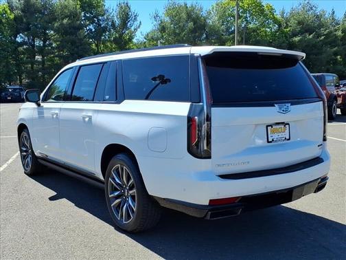 Crystal White Tri-Coat 2024 Cadillac Escalade ESV Sport Platinum