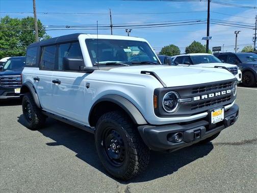 Oxford White 2026 Ford Bronco Big Bend