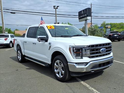 Oxford White 2023 Ford F-150 Lariat
