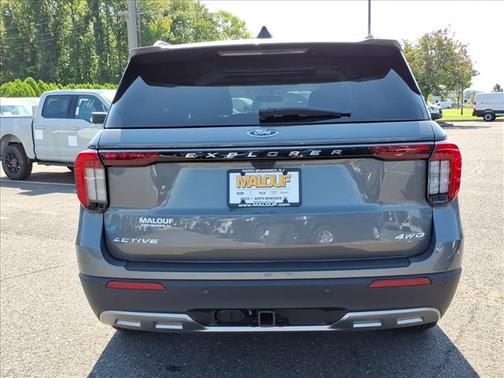 Carbonized Gray 2026 Ford Explorer Active